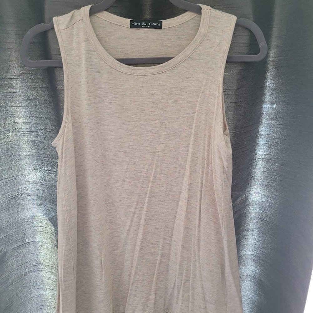 Beige tank top medium
